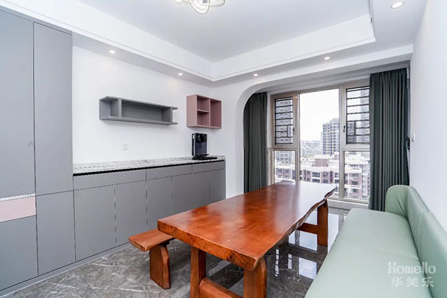 165㎡四居室，將藝術(shù)搬進(jìn)現(xiàn)實，用簡約締造生活